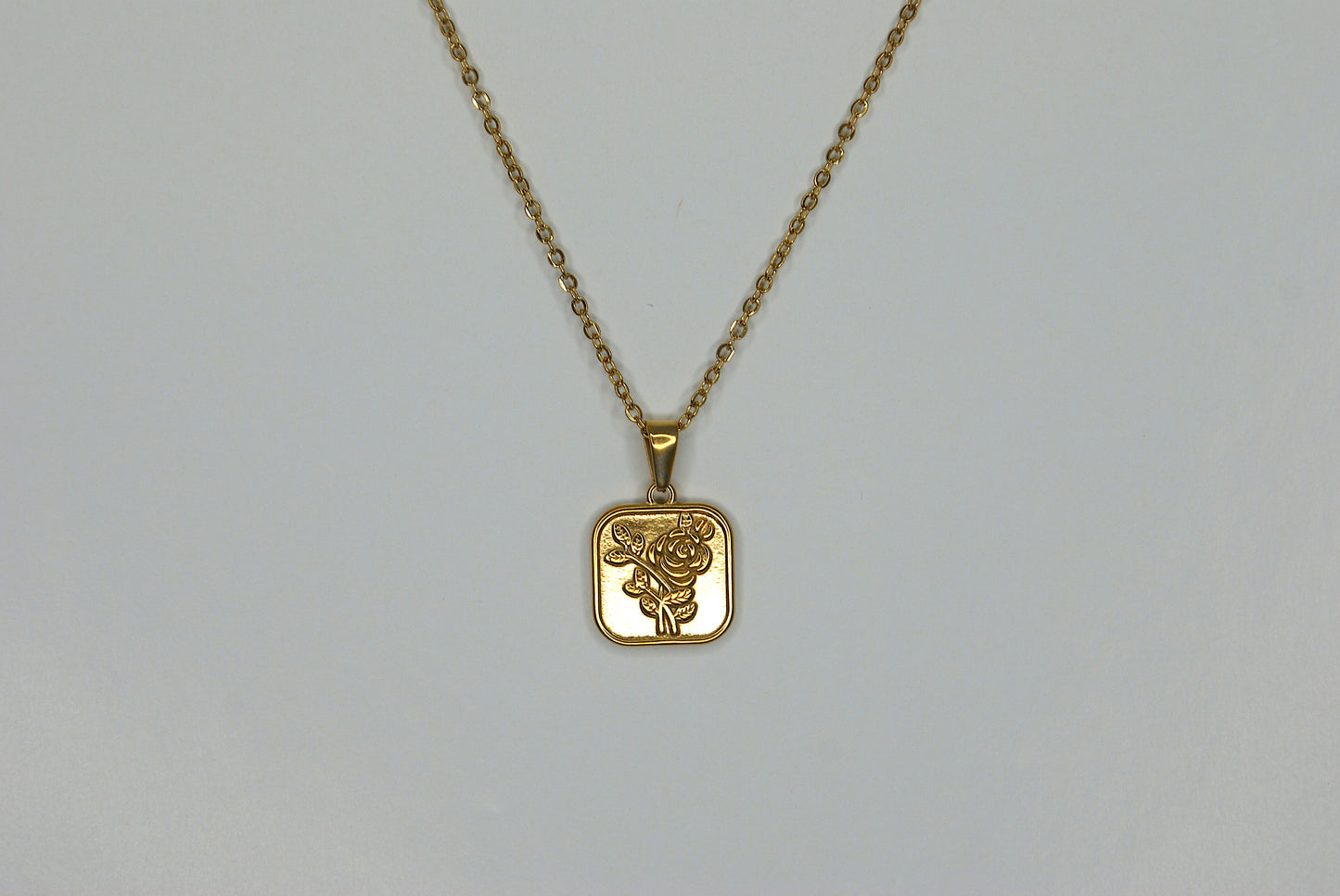 Collar con dije "Flor"